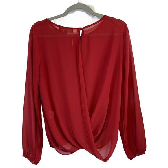 Laura Red Crossover Top - Picture 4 of 9